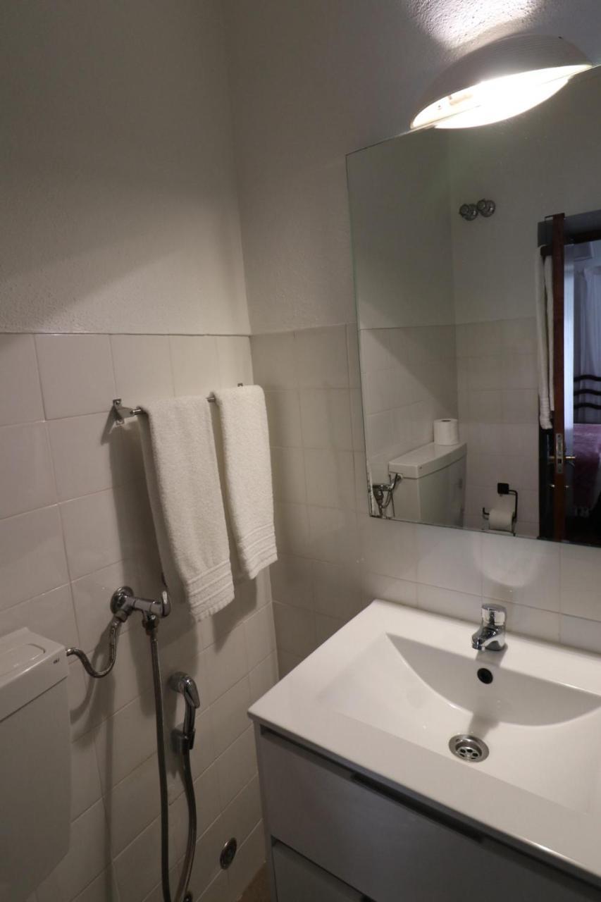 Residencial Miguel Jose Hotel Estremoz Exterior photo